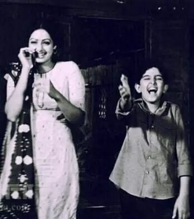 masa kecil aktor bollywood era 90an © berbagai sumber