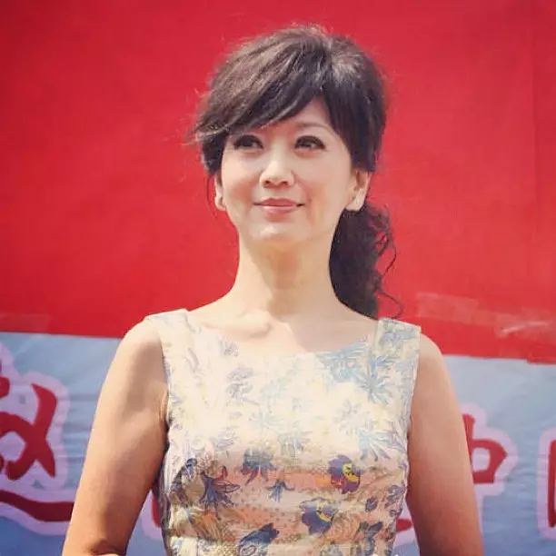 potret terbaru bai su zhen © 2021 Instagram