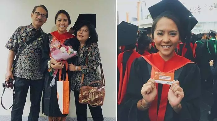 seleb ini lulus cumlaude © berbagai sumber seleb ini lulus cumlaude © berbagai sumber