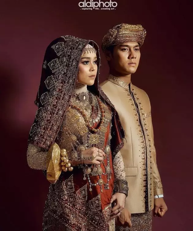 detail makeup Lesty kejora Berbagai sumber