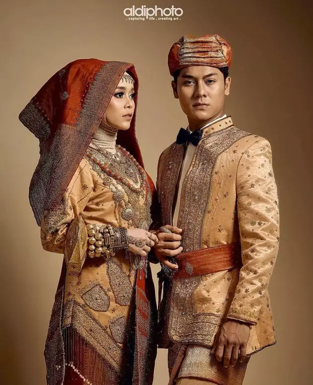 detail makeup Lesty kejora Berbagai sumber