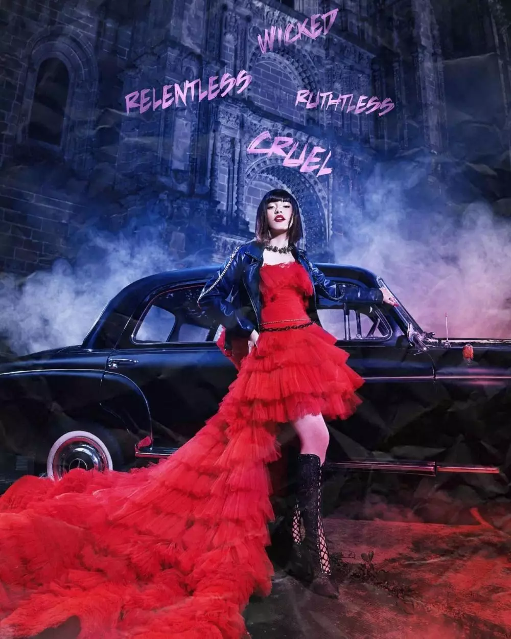 Gaya pemotretan 9 seleb ala Disney's Cruella dari berbagai sumber Gaya pemotretan 9 seleb ala Disney's Cruella dari berbagai sumber