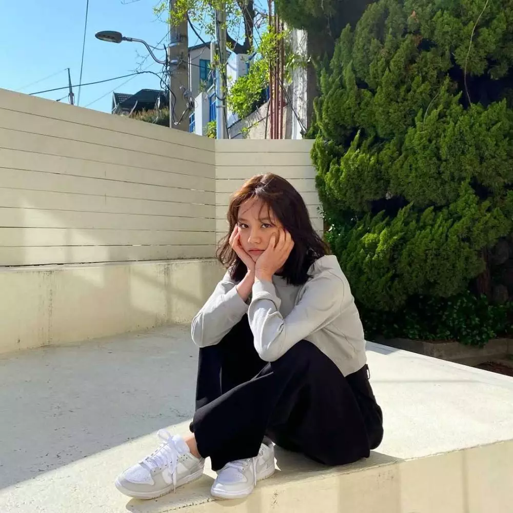 Fakta Hyeri pemeran Lee Dam di drama My Rommate is A Gumiho dari berbagai sumber Fakta Hyeri pemeran Lee Dam di drama My Rommate is A Gumiho dari berbagai sumber