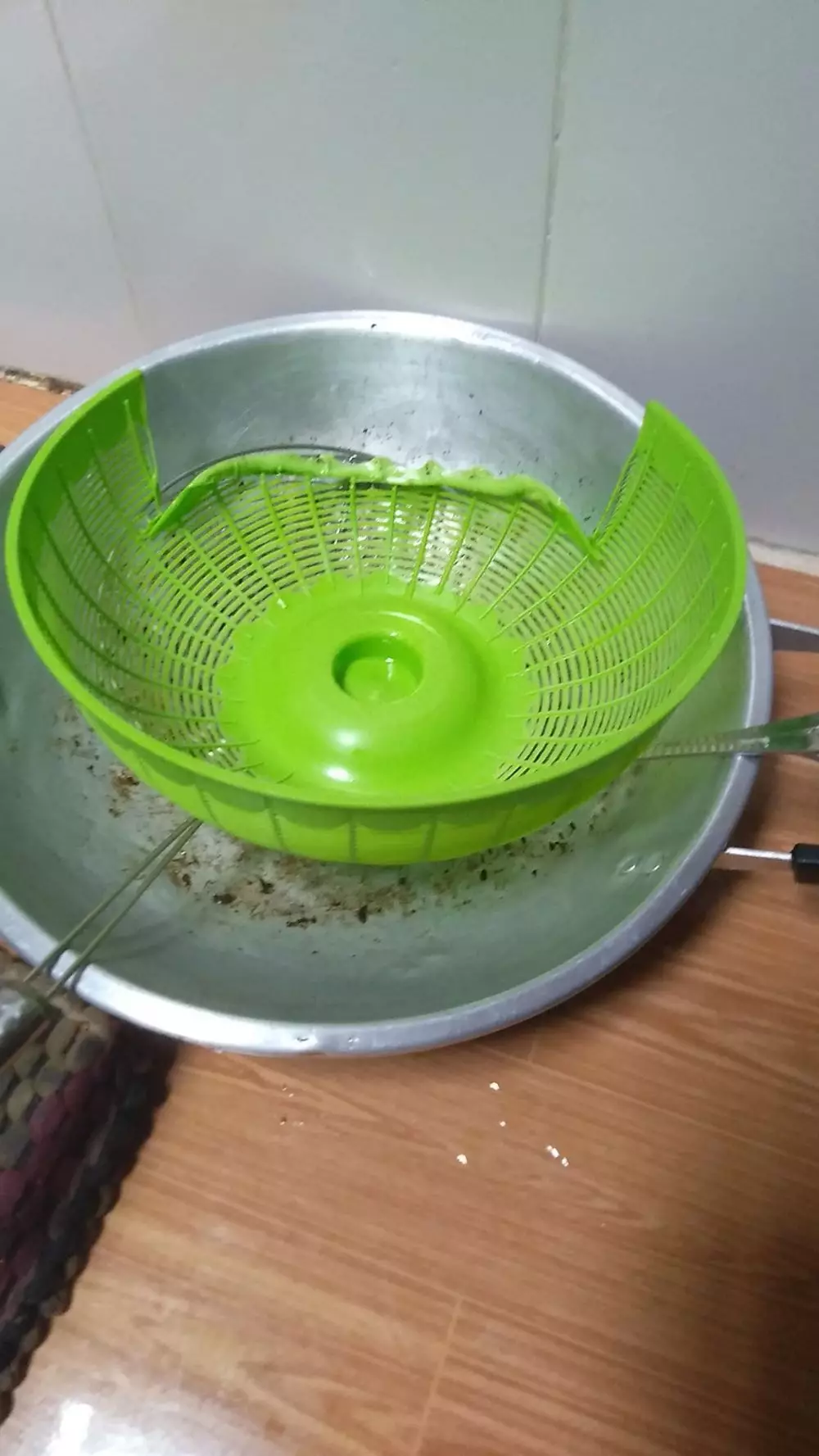 peralatan dapur rusak © berbagai sumber peralatan dapur rusak © berbagai sumber