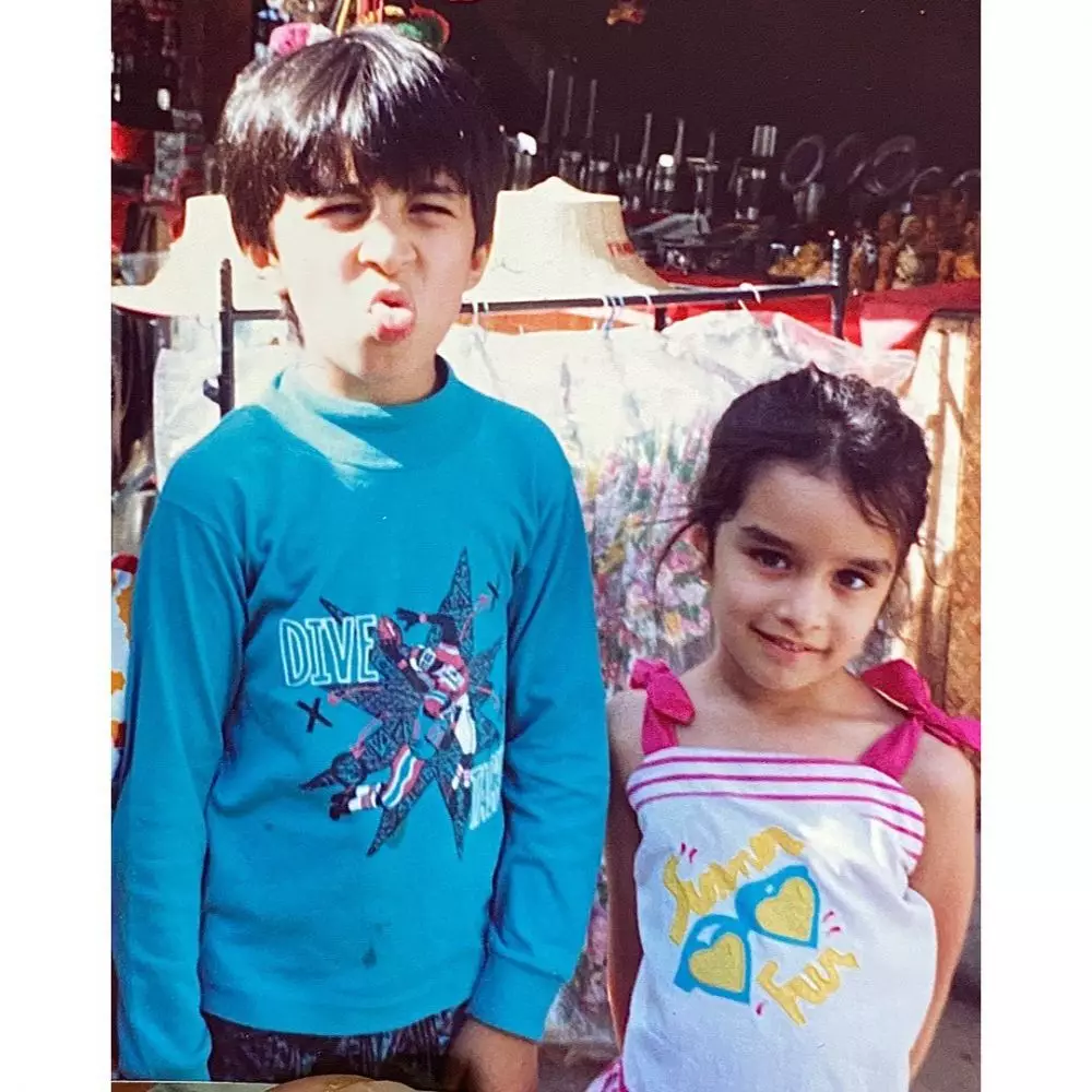 Potret masa kecil Shraddha Kapoor Instagram/@shraddhakapoor Potret masa kecil Shraddha Kapoor Instagram/@shraddhakapoor