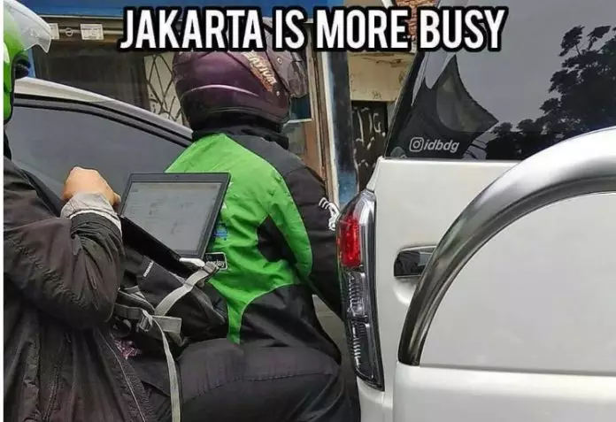 Kelakuan penumpang dan driver ojol © Instagram