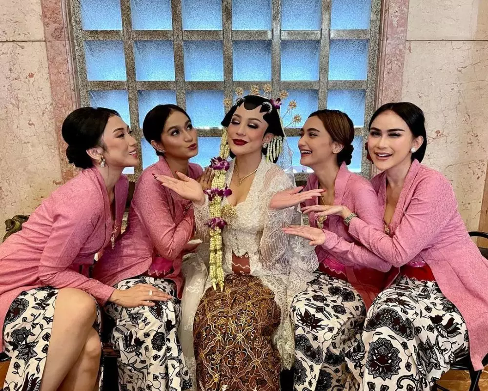 Momen pernikahan Nabilla Gomes dan Muhammad Reza Instagram