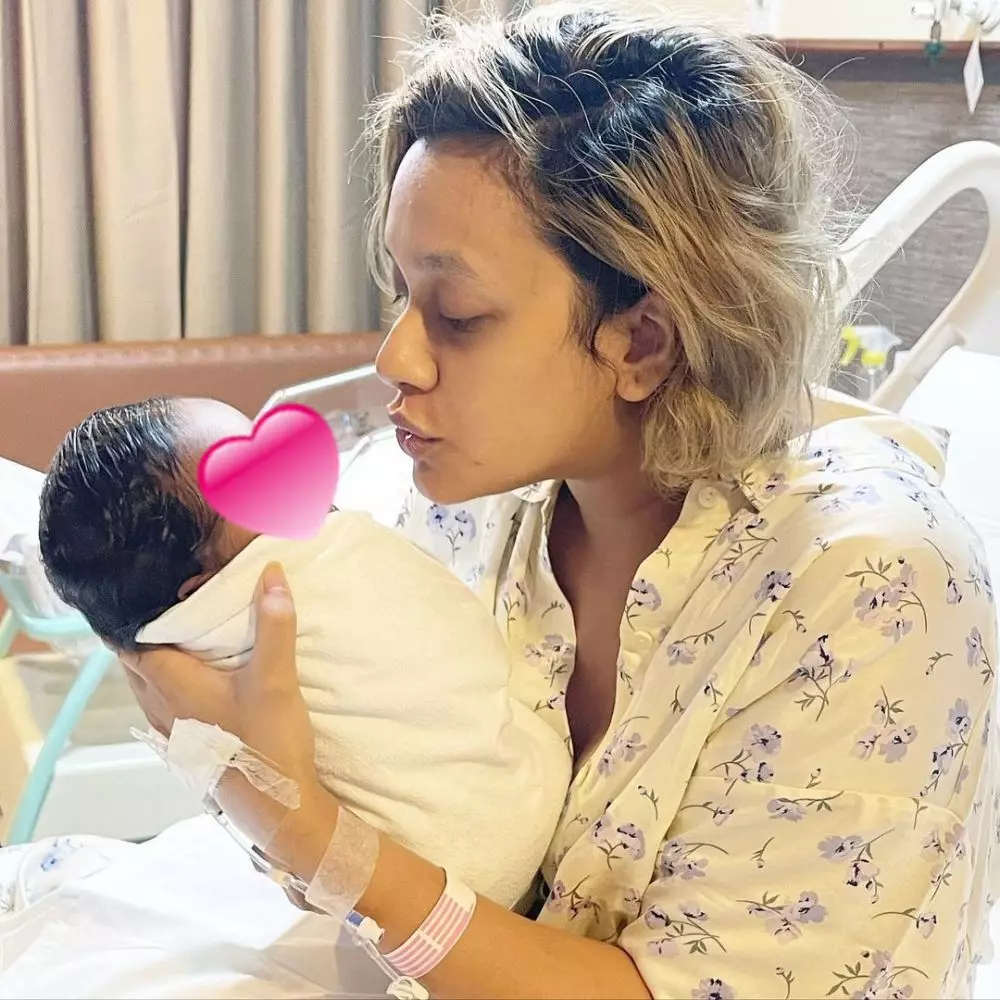 seleb istri pesepak bola tanpa makeup © 2021 berbagai sumber