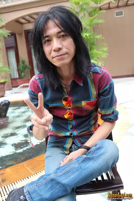Fakta perjalanan karir Abdee Slank dari berbagai sumber