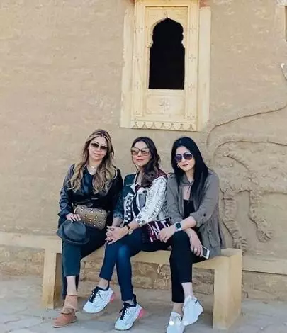 potret Gauri Khan tetap eksis dan awet muda © Instagram/@gaurikhan potret Gauri Khan tetap eksis dan awet muda © Instagram/@gaurikhan