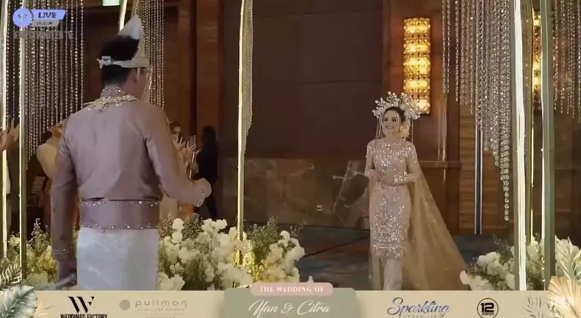 momen resepsi ifan seventeen dan citra monica © YouTube