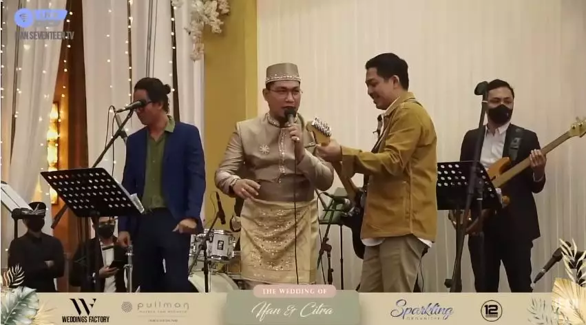 momen resepsi ifan seventeen dan citra monica © YouTube