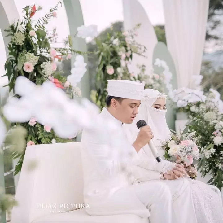 Momen pernikahan adik Taqy Malik © 2021 brilio.net Momen pernikahan adik Taqy Malik © 2021 brilio.net