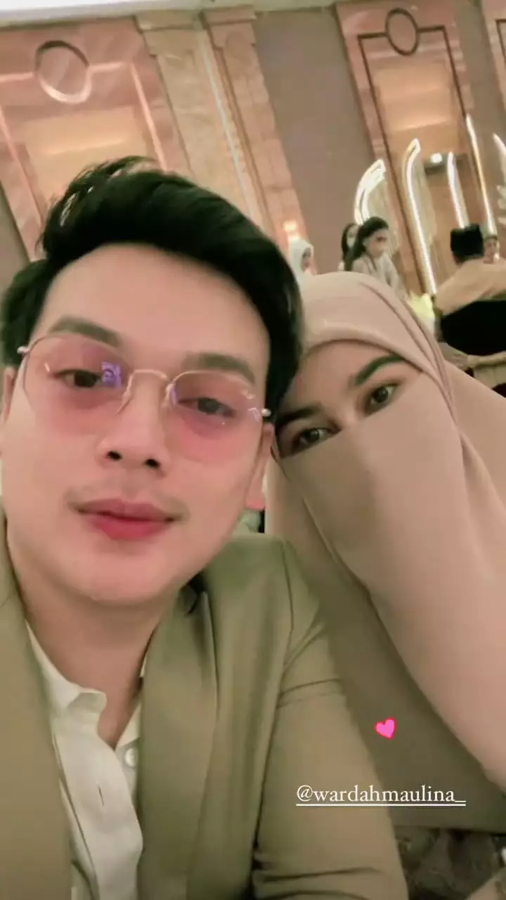 gaya seleb hadiri resepsi ifan dan citra monica © instagram