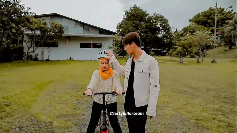 Rizky Billar diramal © 2021 brilio.net Rizky Billar diramal © 2021 brilio.net