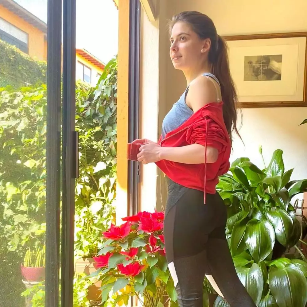 Dulce Maria tanpa makeup © Instagram