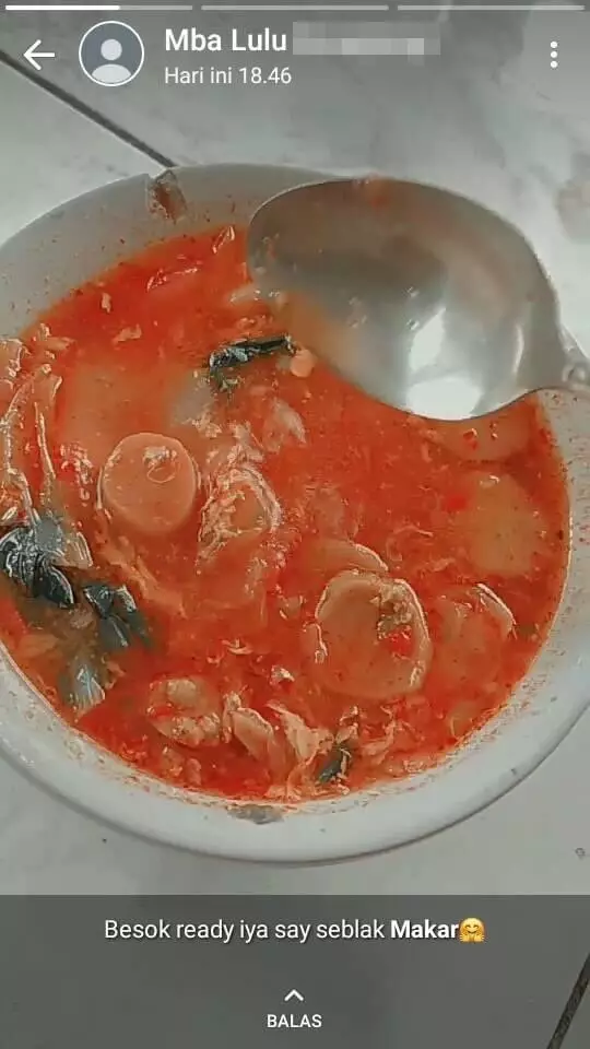 Status WA pedagang bikin geregetan © Twitter