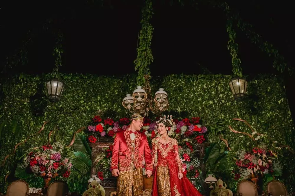 beda gaya vokalis band saat menikah © berbagai sumber beda gaya vokalis band saat menikah © berbagai sumber