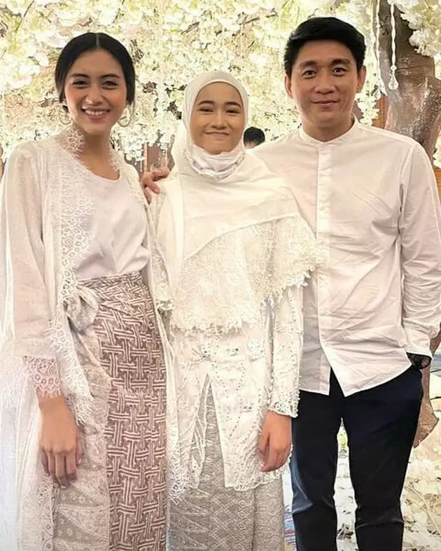 potret putri ifan seventeen Berbagai sumber potret putri ifan seventeen Berbagai sumber