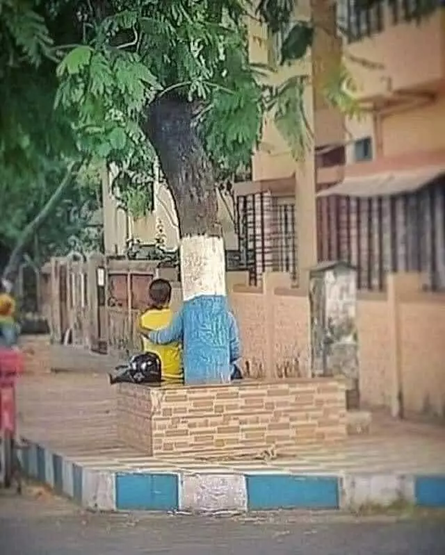 potret lucu di pinggir jalan © 2021 Instagram