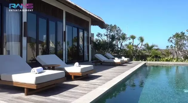 potret vila Nagita di Bali © 2021 brilio.net YouTube