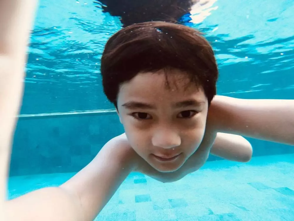 Rafathar foto sambil menyelam © 2021 brilio.net