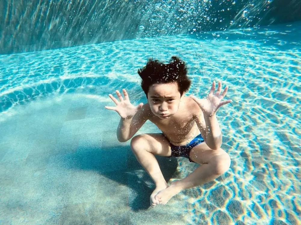 Rafathar foto sambil menyelam © 2021 brilio.net