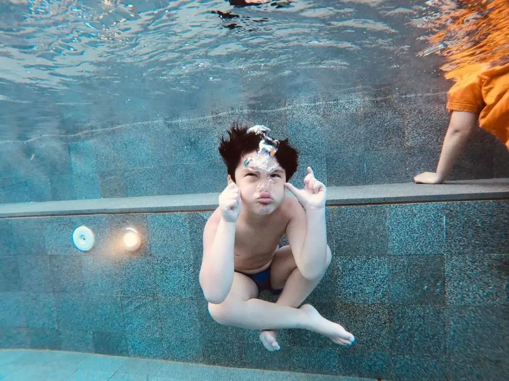 Rafathar foto sambil menyelam © 2021 brilio.net