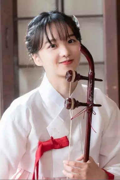 artis Korea ini keturunan keluarga selebritis © berbagai sumber artis Korea ini keturunan keluarga selebritis © berbagai sumber