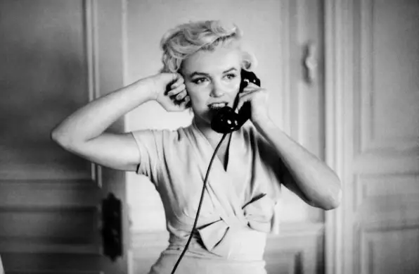 Gaya busana Marilyn Monroe © 2021 brilio.net