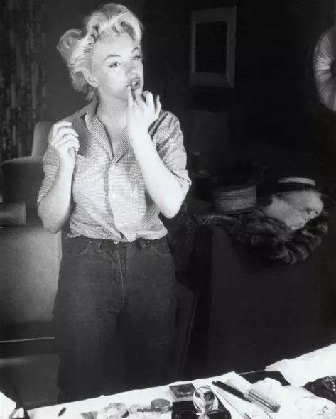 Gaya busana Marilyn Monroe © 2021 brilio.net