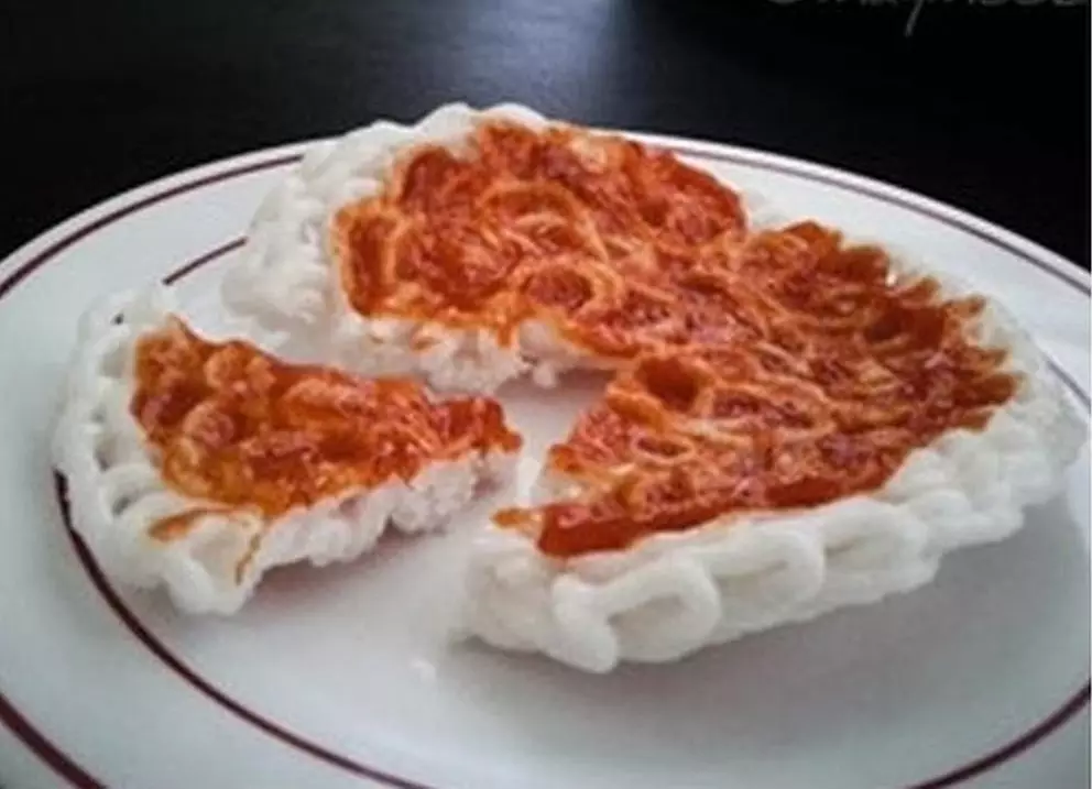 potret lucu makan pizza © 2021 brilio.net potret lucu makan pizza © 2021 brilio.net