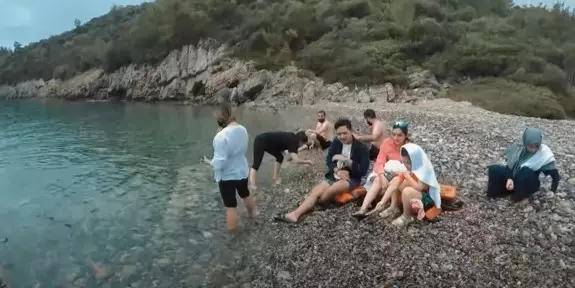 Potret liburan Ashanty & Anang di Bodrum Turki © YouTube/The Hermansyah A6