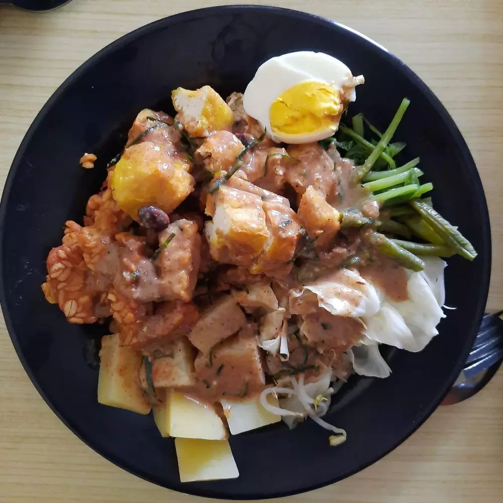 Potret lucu gado gado © berbagai sumber