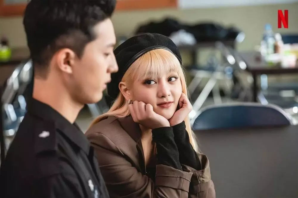 cuplikan sitkom Netflix So Not Worth It Instagram/@netflixkr cuplikan sitkom Netflix So Not Worth It Instagram/@netflixkr