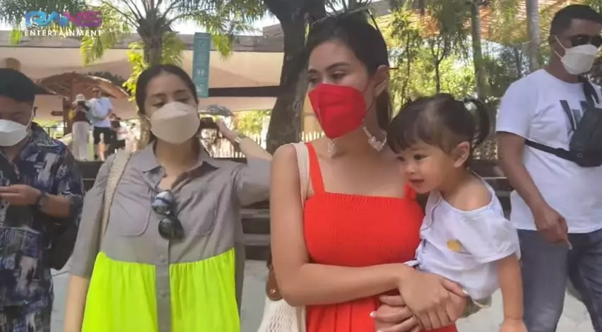 Momen Nagita ngidam ketemu gajah © 2021 brilio.net