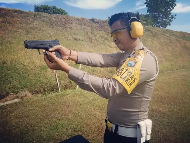 potret putra tukul yang jarang tesorot Berbagai sumber