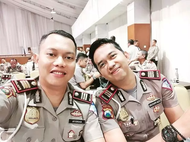 potret putra tukul yang jarang tesorot Berbagai sumber