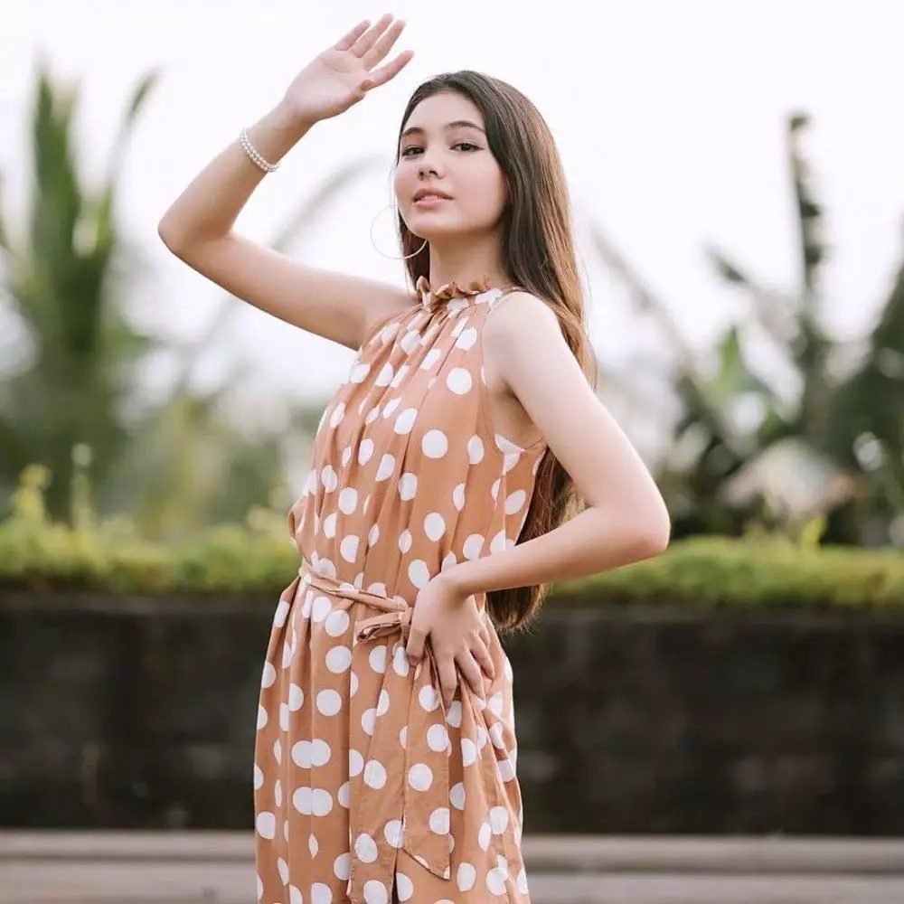 Potret Lea Ciarachel pemain Suara Hati Istri dari berbagai sumber Potret Lea Ciarachel pemain Suara Hati Istri dari berbagai sumber