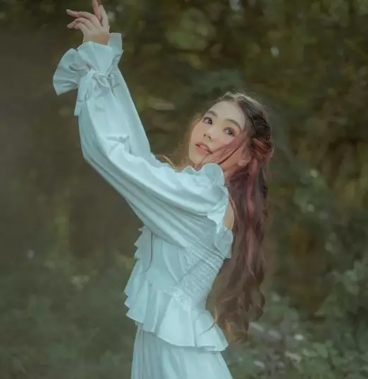 Potret Lea Ciarachel pemain Suara Hati Istri dari berbagai sumber Potret Lea Ciarachel pemain Suara Hati Istri dari berbagai sumber