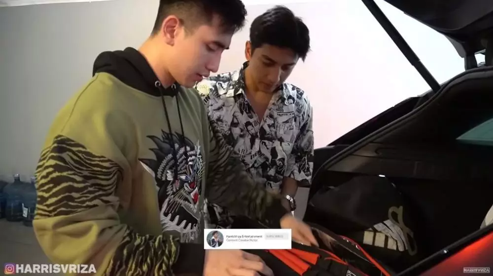 isi mobil verrel bramasta © YouTube isi mobil verrel bramasta © YouTube