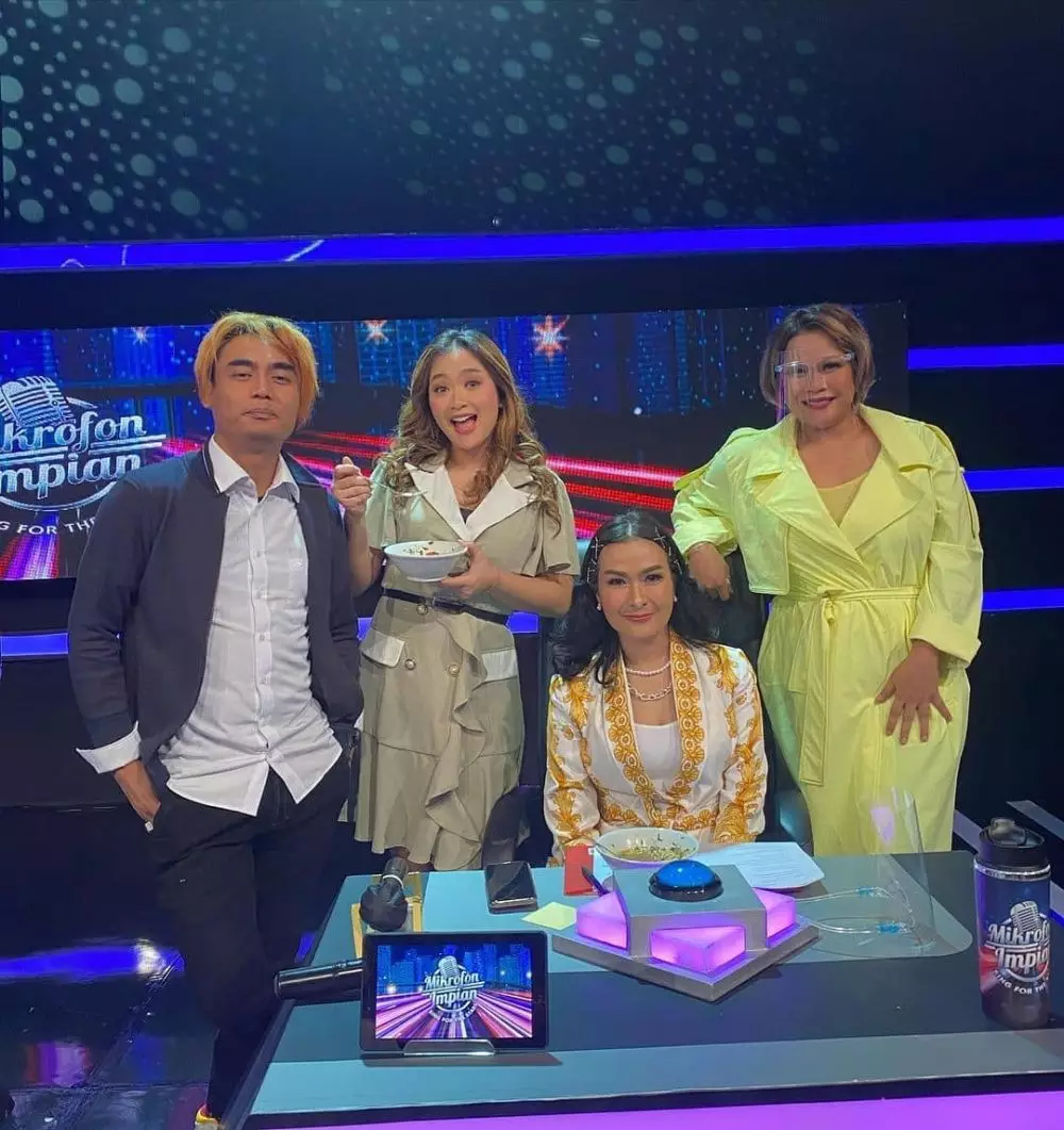 7 potret rambut baru charly © Instagram 7 potret rambut baru charly © Instagram