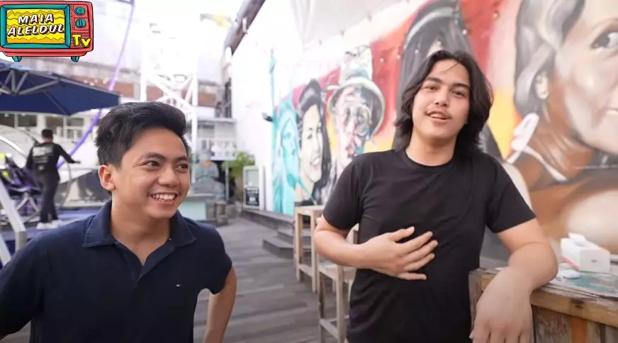 Maia ditantang El naik wahana ekstrem © YouTube Maia ditantang El naik wahana ekstrem © YouTube