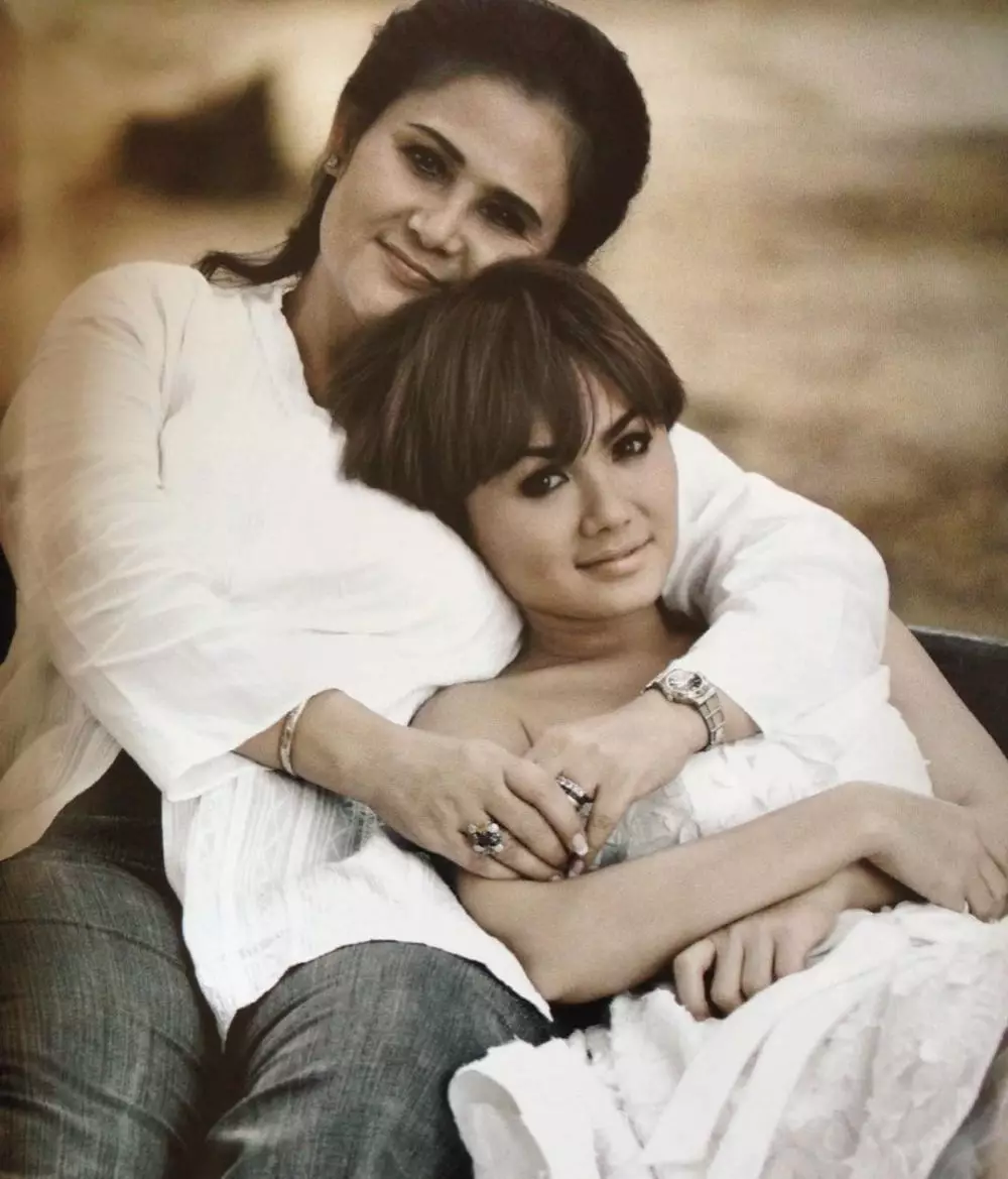 ini 10 potret transformasi Yuni Shara Instagram/@yunishara36