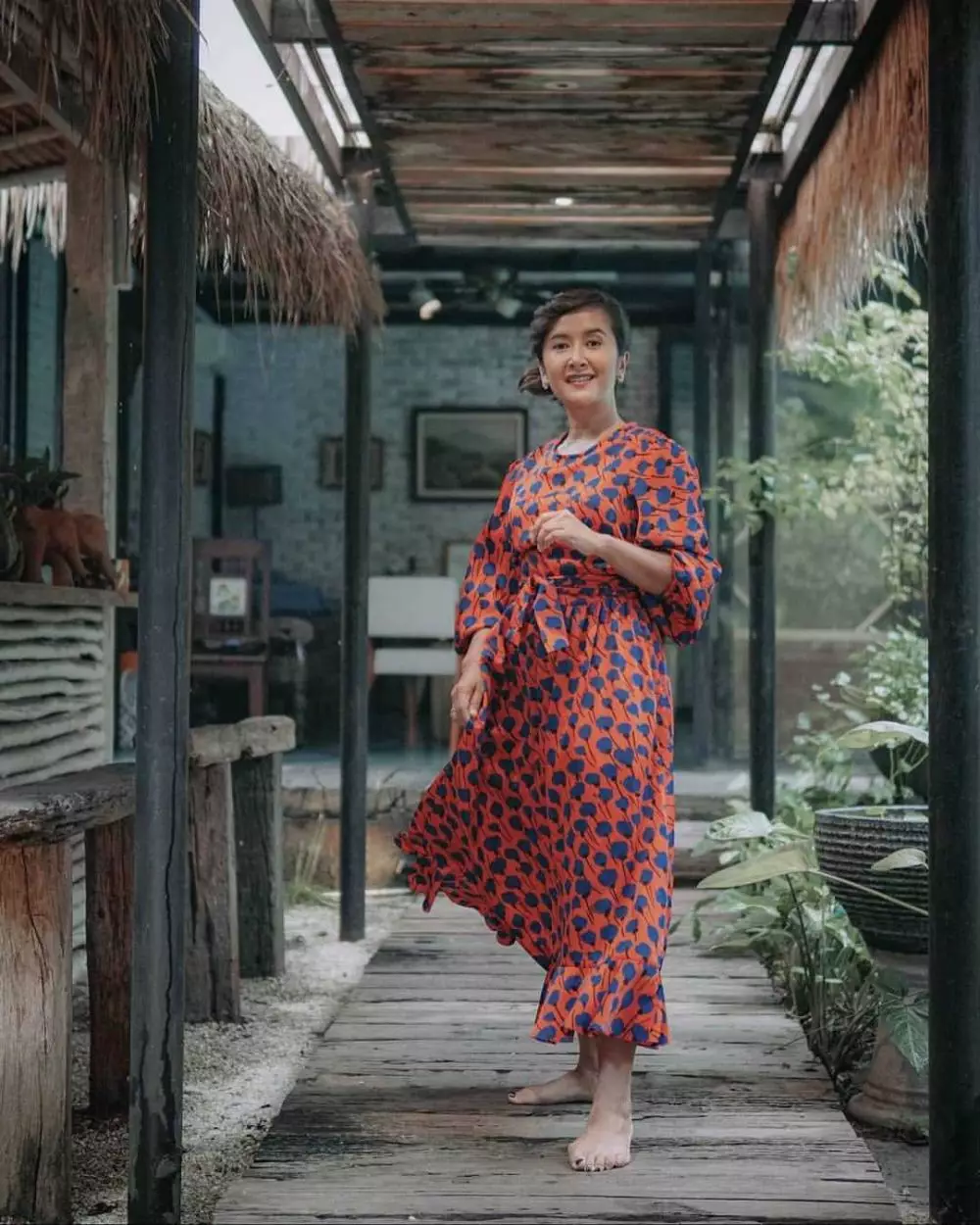 Potret terbaru 9 personel grup vokal wanita era 2000-an dari berbagai sumber Potret terbaru 9 personel grup vokal wanita era 2000-an dari berbagai sumber