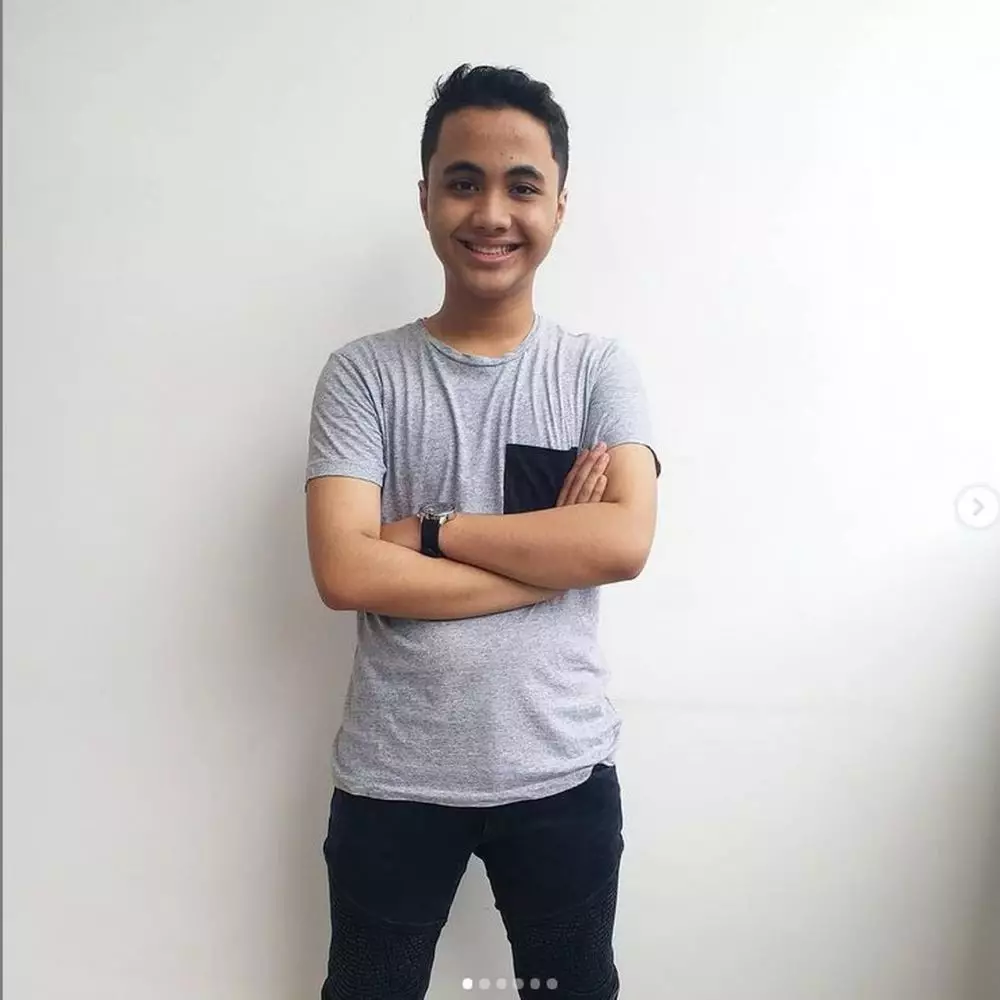 potret terbaru nasar anuz Berbagai sumber