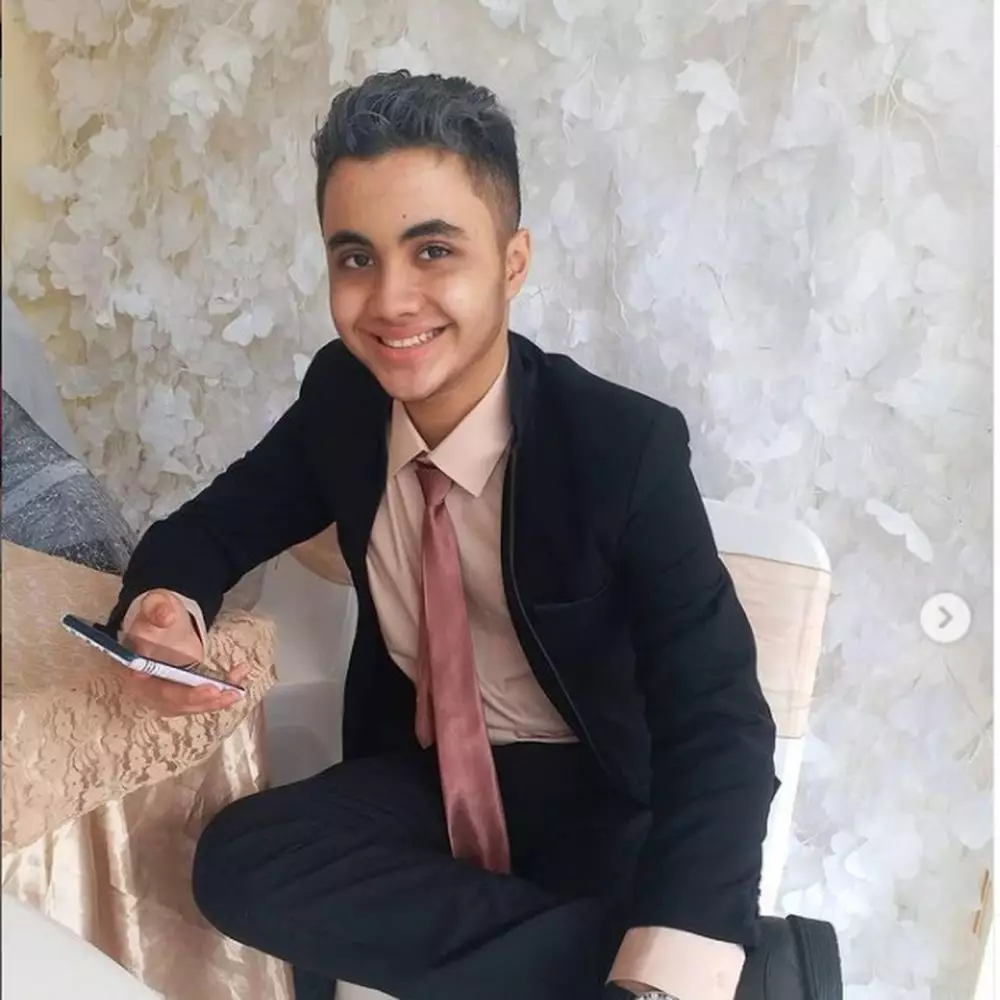 potret terbaru nasar anuz Berbagai sumber