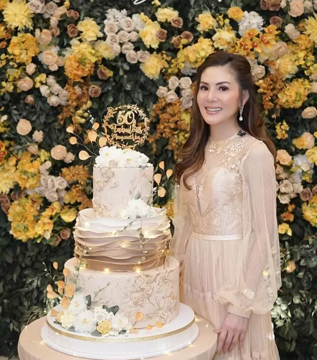 ulang tahun ibunda seleb © 2021 brilio.net