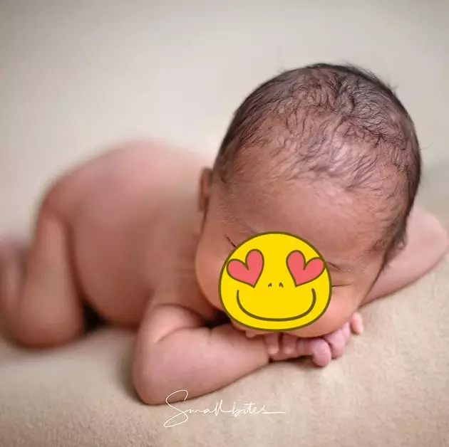 potret angelica simperler dan anak Berbagai sumber