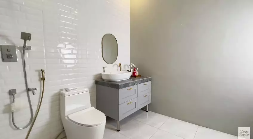 potret kamar wirda mansur © YouTube